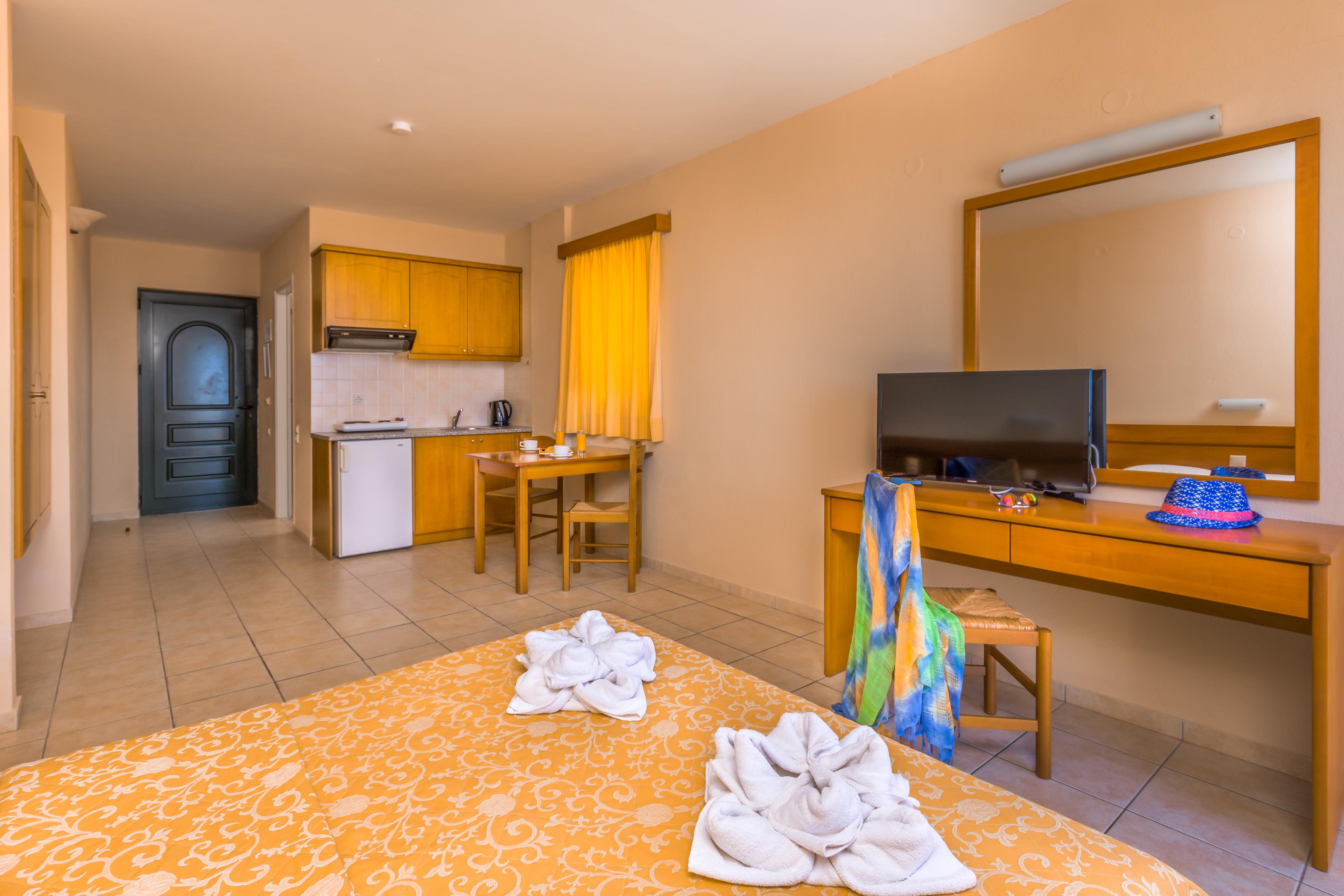 Hotel apartamentowy Asterias Village 4*