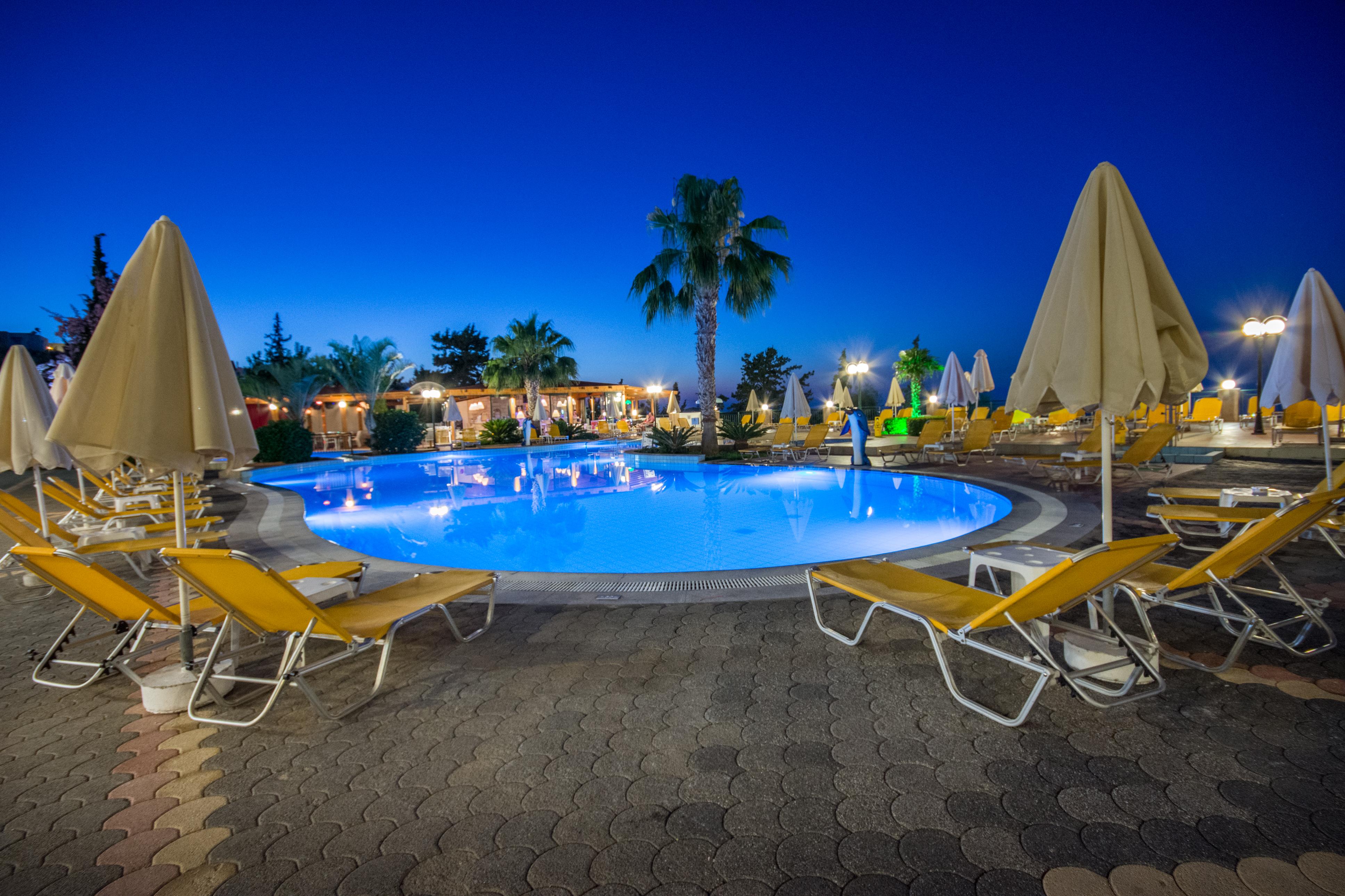 Asterias Village Aparthotel