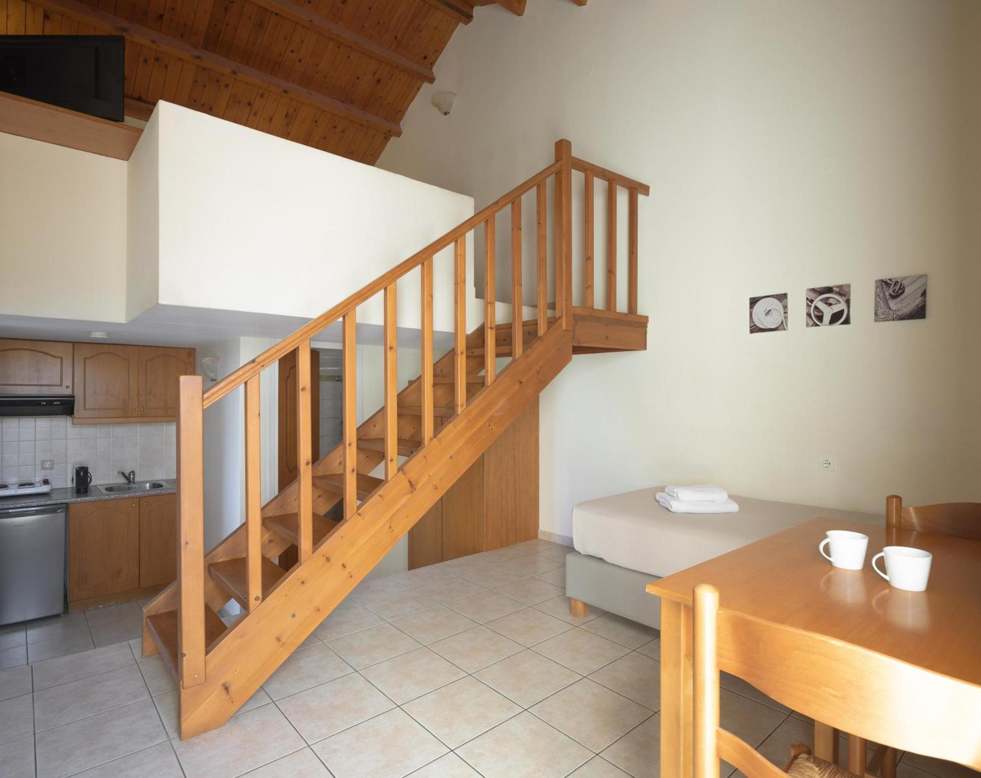 Hotel apartamentowy Asterias Village