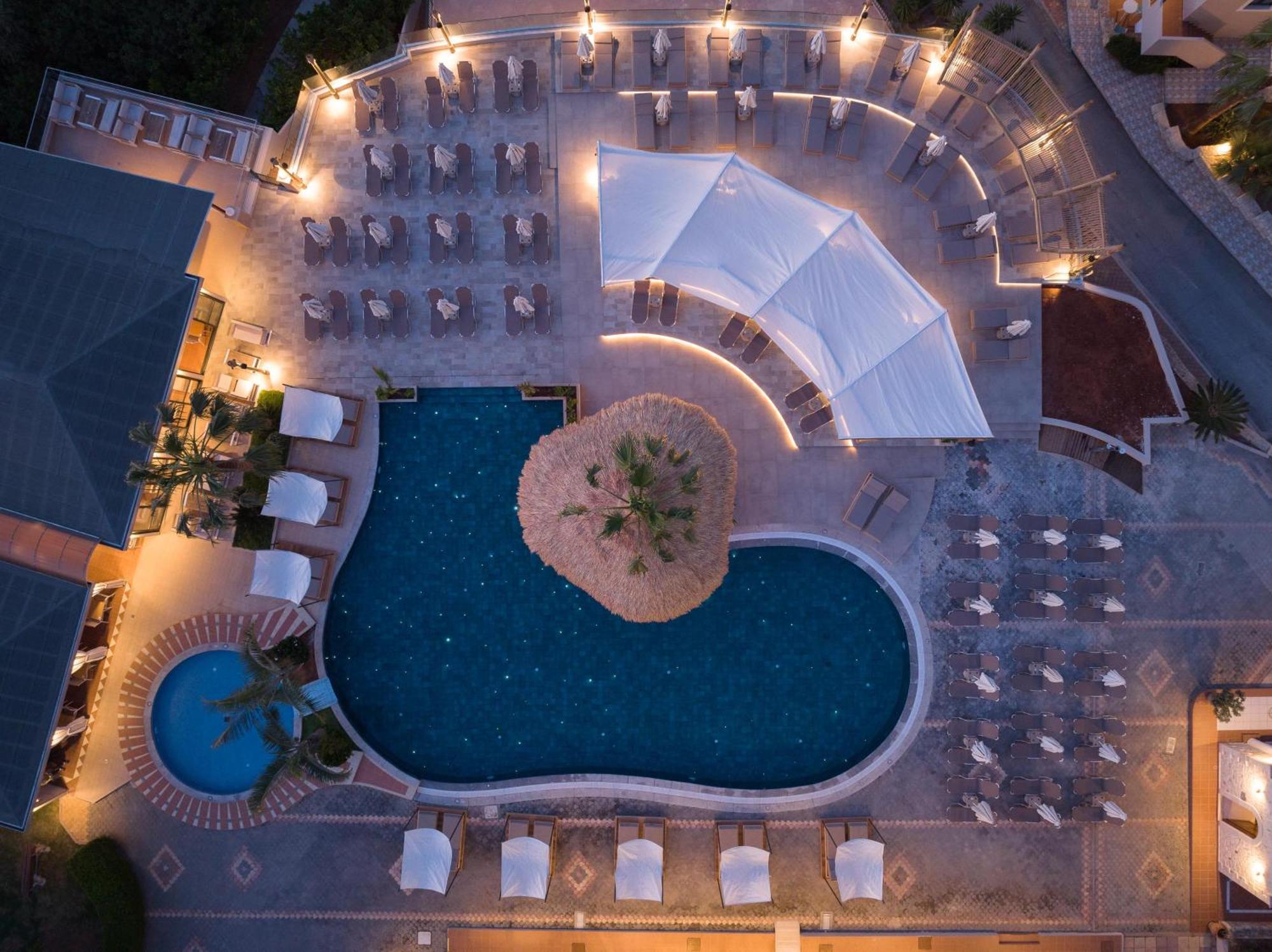 Hotel apartamentowy Asterias Village Hersonissos (Crete)