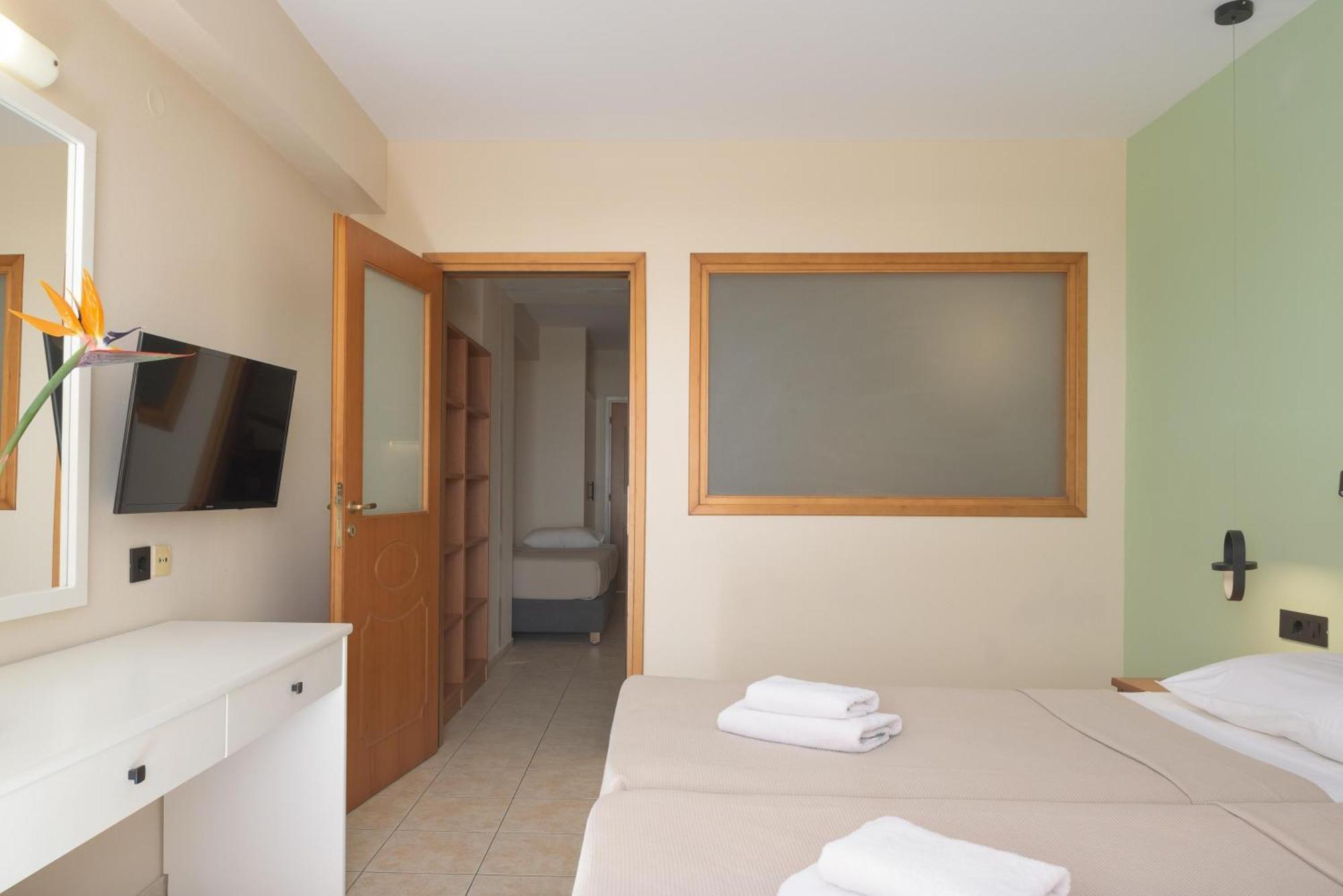 Asterias Village Aparthotel