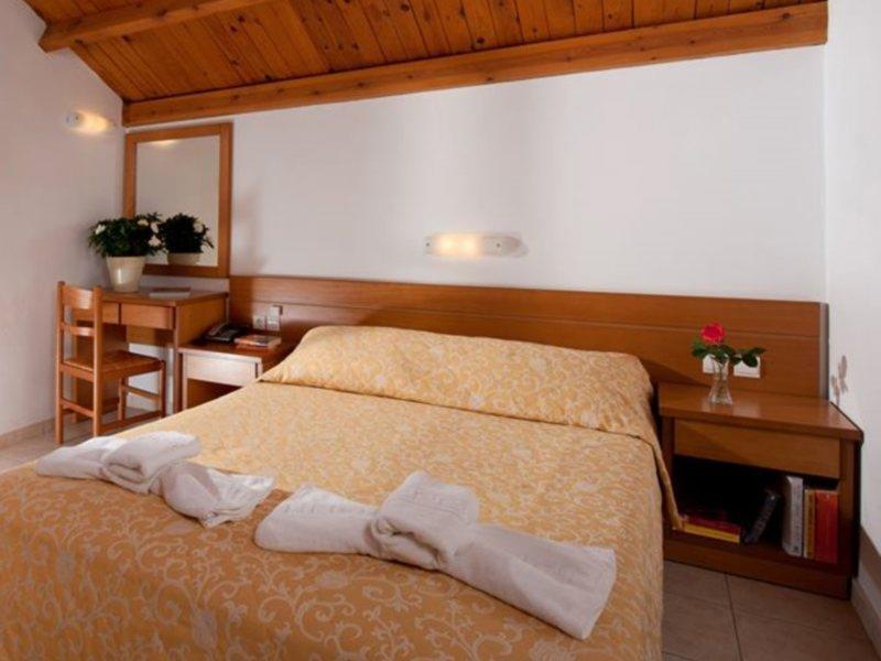 Asterias Village 4*